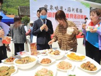 （走进中国乡村）西北民族村上演美食“新食尚”